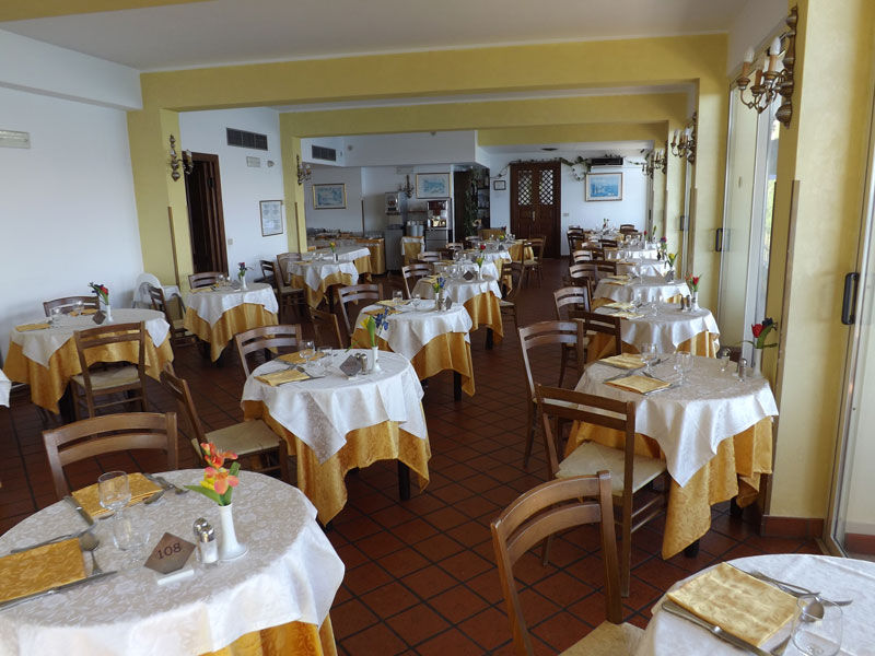 Bay Palace Mazzaro 4*
