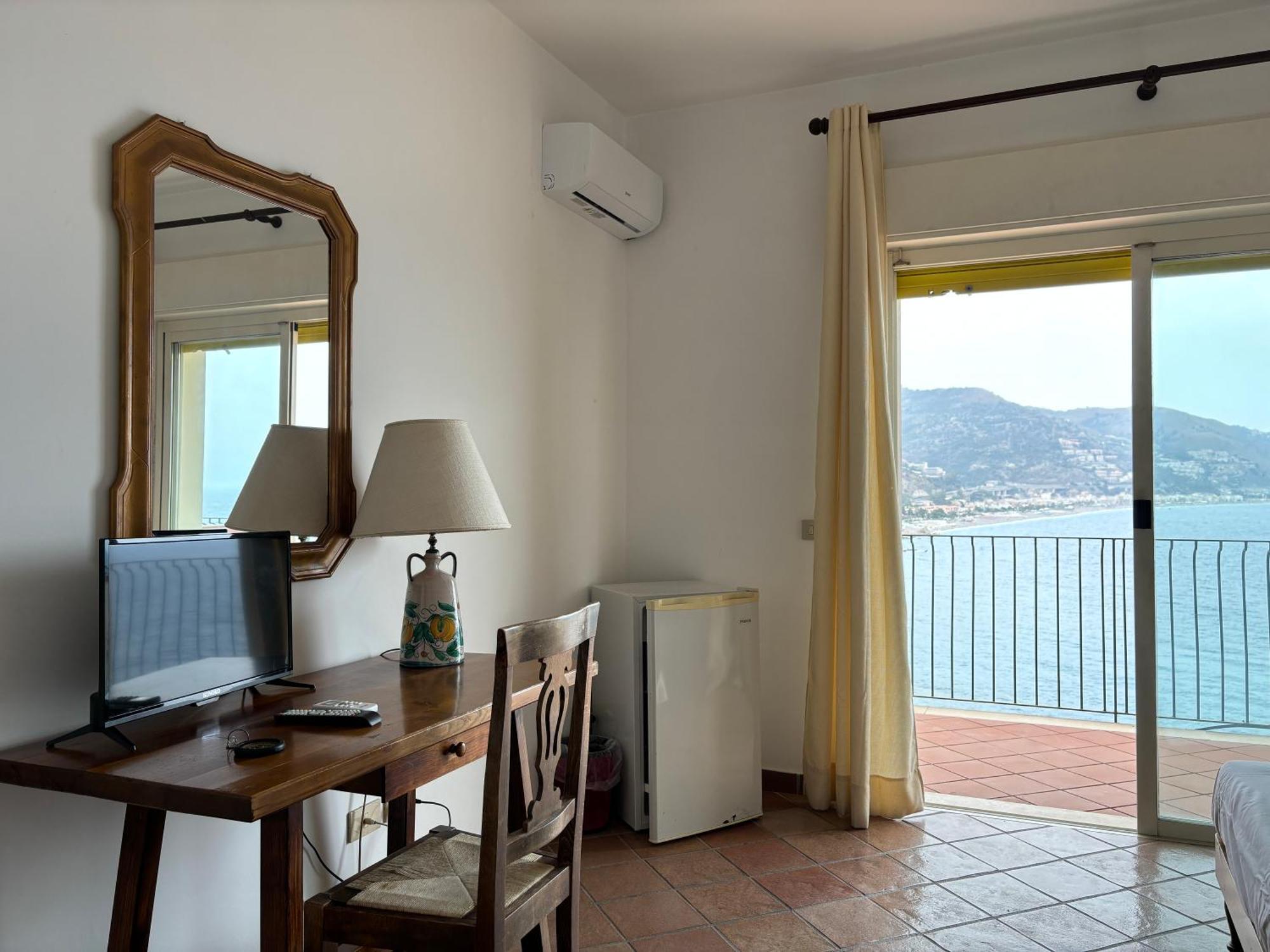Bay Palace Mazzaro 4* Taormina
