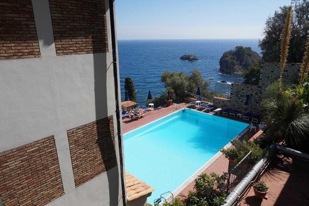 Bay Palace Mazzaro Hotel 4*